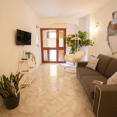Lanterna Bianca Villa Cagliari Eksteriør bilde