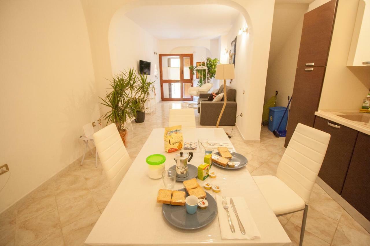 Lanterna Bianca Villa Cagliari Eksteriør bilde