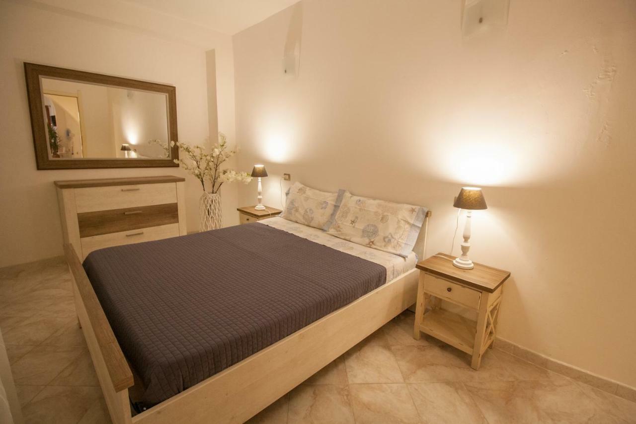Lanterna Bianca Villa Cagliari Eksteriør bilde