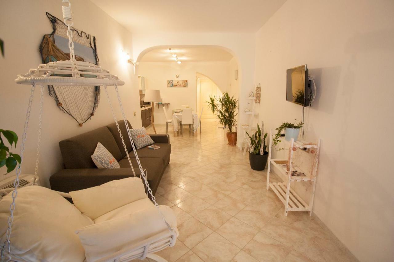 Lanterna Bianca Villa Cagliari Eksteriør bilde